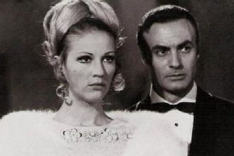 Το "αντίο" της Ζωής Λάσκαρη στον Ανδρέα Μπάρκουλη