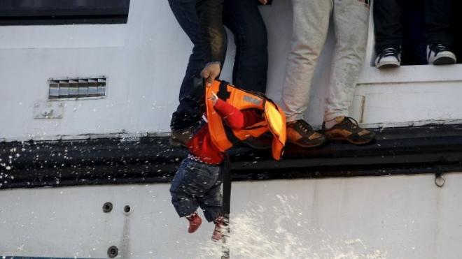 Μυτιλήνη: Δυο αγνοούμενοι σε ναυάγιο προσφύγων