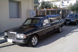 Εμπρησμός σε… νεκροφόρα στην Τήνο