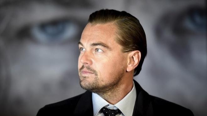 Ντι Κάπριο μετά το τρακάρισμα - Προστάτευσε την οδηγό και είχε αγκαλιά την σύντροφό του - ΦΩΤΟΓΡΑΦΙΑ