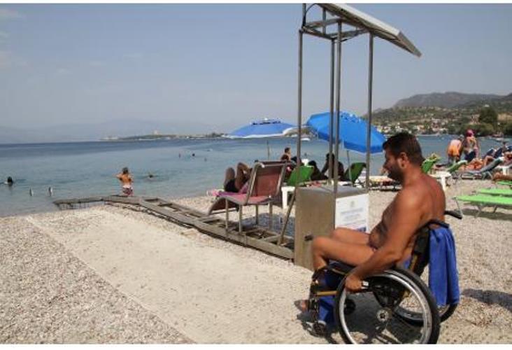 Πάτρα: Βλάβη στη ράμπα αναπήρων στην παραλία της Αγυιάς - Δεν θα λειτουργήσει σήμερα
