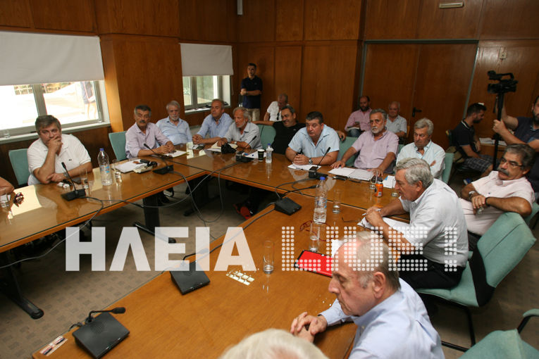 "Χαμός" στη σύσκεψη για τον τουρισμό! Αντεγκλήσεις και εντάσεις στη σύσκεψη