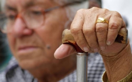 Δυτική Ελλάδα: Ποιοι ανασφάλιστοι υπερήλικες δικαιούνται το επίδομα Κοινωνικής Αλληλεγγύης