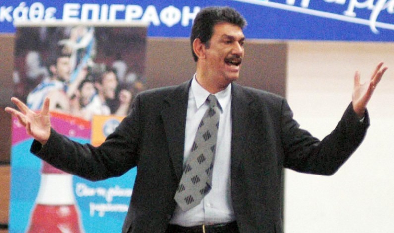 Αποχωρεί από την τεχνική ηγεσία του Απόλλωνα Πάτρας ο θρυλικός Κώστας Πετρόπουλος