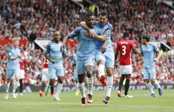 Αήττητη και... αφεντικό του Μάντσεστερ η Σίτι