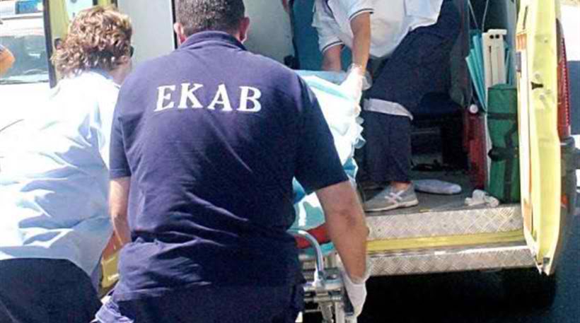 Τροχαίο Κοραή και Μαιζώνος-Σύγκρουση ΙΧ με δίκυκλο-Στο νοσοκομείο ο οδηγός της μοτοσικλέτας