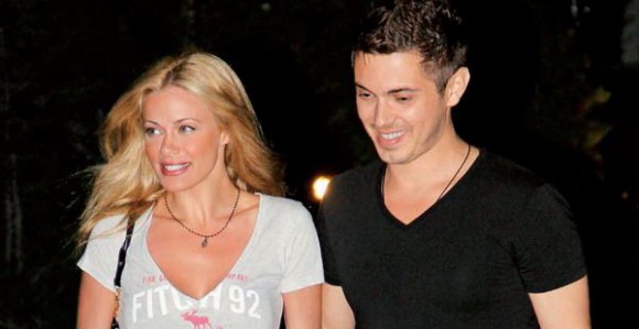 Ξέσπασε η Ζέτα Μακρυπούλια: Εκνευρισμένη με τα δημοσιεύματα που την χωρίζουν με τον Χατζηγιάννη