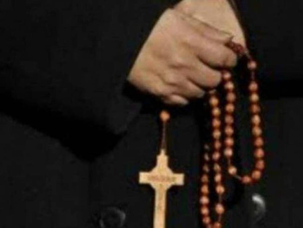 Πάτρα: Αλλάζουν συνεχώς "στέκια" οι μοναχές ... "μαϊμού"