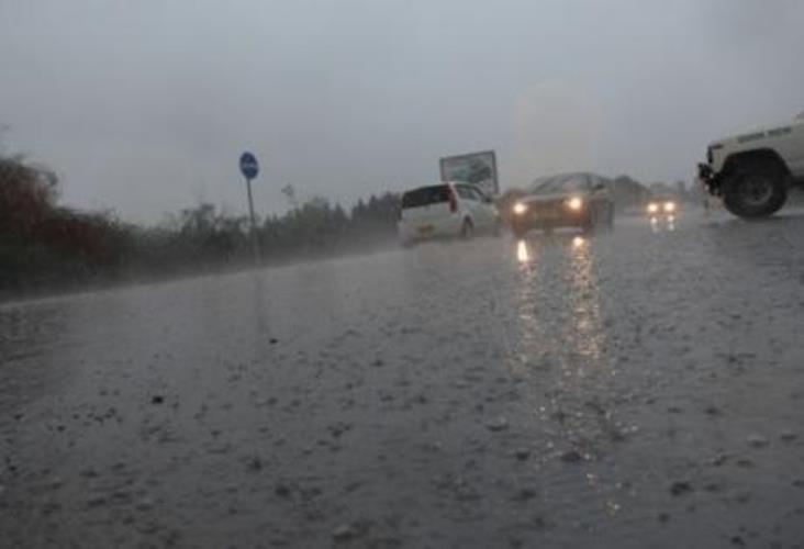 Το τελευταίο μπάνιο των Πατρινών; "Αγριεύει" ο καιρός - Βροχές και καταιγίδες - Δείτε που θα "χτυπήσουν" τα φαινόμενα