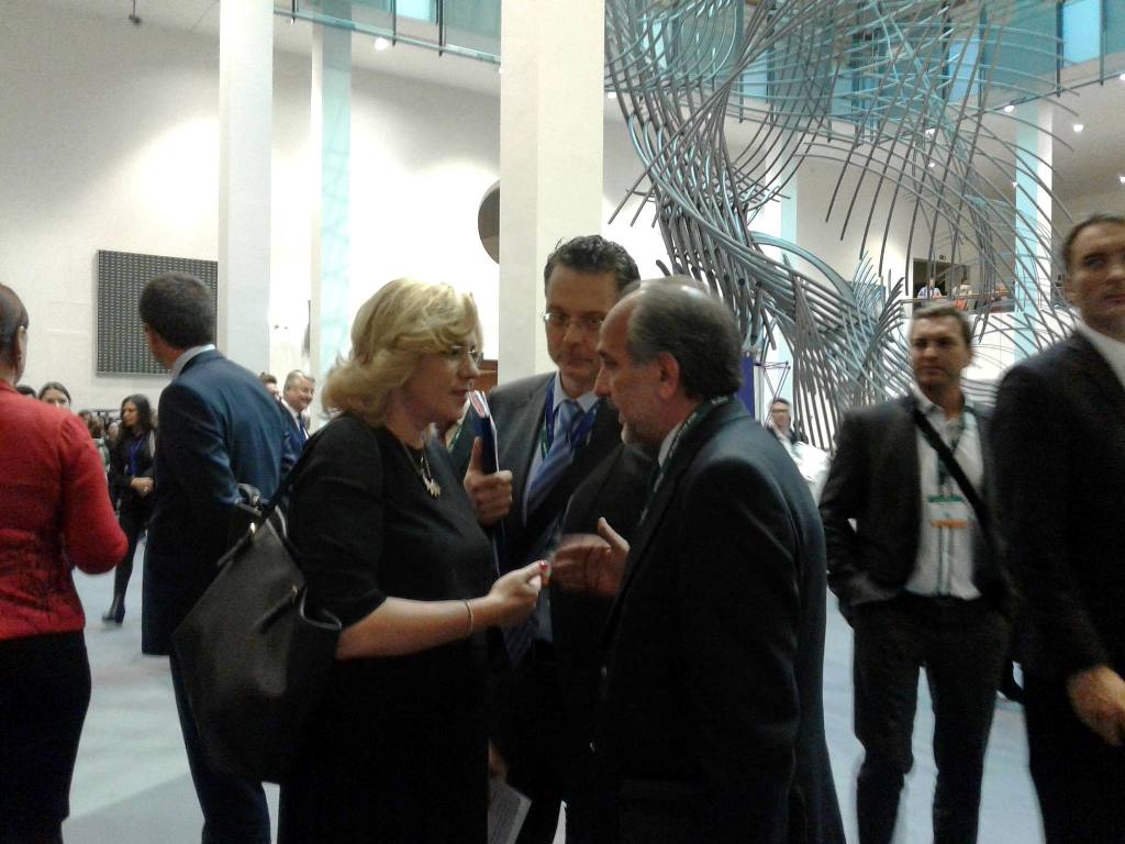 Με την Κ. Κρέτσου ο Περιφερειάρχης - Στις Βρυξέλλες ο Απ. Κατσιφάρας για την Ολομέλεια της Επιτροπής των Περιφερειών