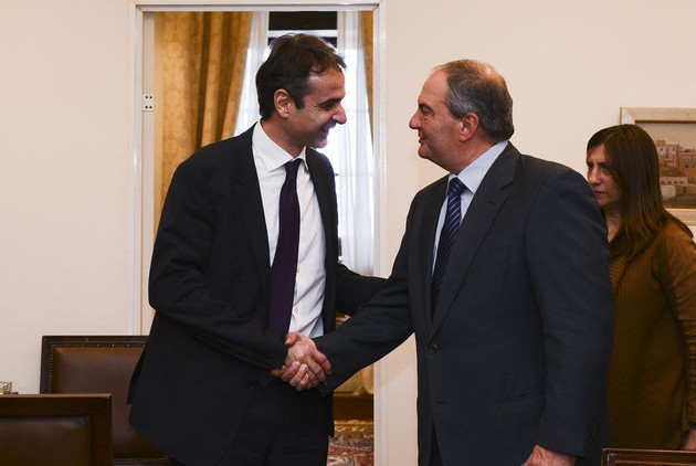 Γεύμα Καραμανλή-Μητσοτάκη ...με φόντο την ενότητα της ΝΔ