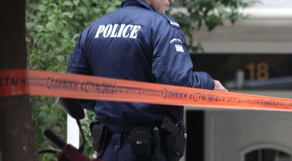 Έκρηξη σε ΙΧ του Αρχιφύλακα των φυλακών Κορυδαλλού