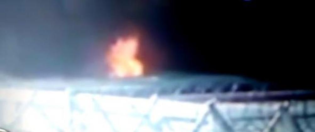 Λέσβος: Κάηκαν 8 κοντέινερ στο hotspot της Μόριας - ΒΙΝΤΕΟ