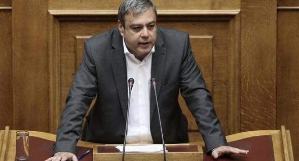 Ο Βερναρδάκης αποκάλεσε τον Πρόεδρο των Ολυμπιονικών με Αναπηρία "φασιστάκι της πλάκας"