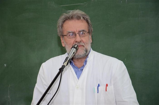 Σφοδρή επίθεση του πατρινού αντιπροέδρου του ΕΟΠΥΥ κατά της Εκκλησίας- "Να είμαστε όλοι με τον υπουργό Παιδείας"