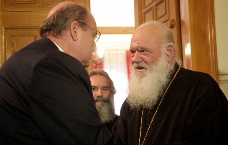 Εκπρόσωπος Αρχιεπισκοπής: Ο Ιερώνυμος δεν συζητά με τον Φίλη για τα θρησκευτικά