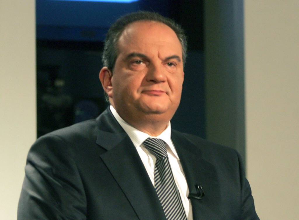 Κείμενο του Καραμανλή με μήνυμα προς πολλούς αποδέκτες