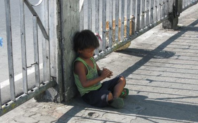 Τρίτη χώρα η Ελλάδα σε παιδιά εκτεθειμένα στη φτώχεια