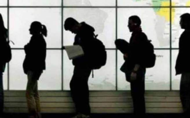 Μερικής ή εκ περιτροπής απασχόλησης οι περισσότερες νέες θέσεις εργασίας