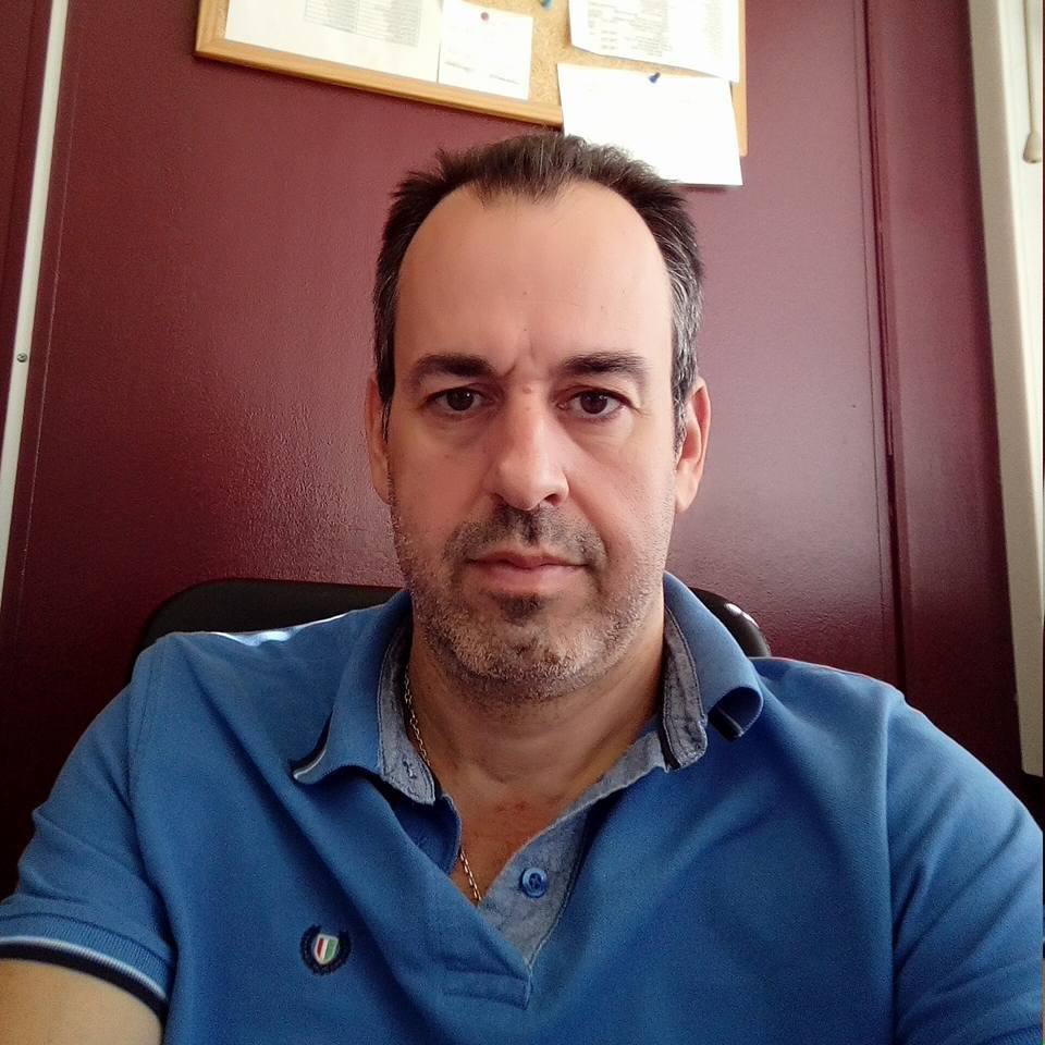 Πάτρα: ΣΟΚ - "Έφυγε" από τη ζωή σε ηλικία 47 ετών ο Λουκάς Μάνδαλος - Το "αντίο" των φίλων του στο facebook