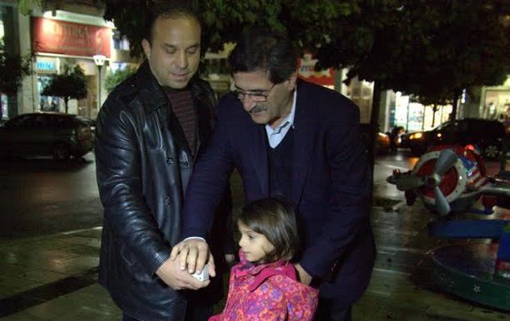 Πελετίδης για εορταστικό διάκοσμο: "Πρέπει να δώσουμε φως και χαρά στα παιδιά μας αυτές τις δύσκολες ημέρες" -ΦΩΤΟ