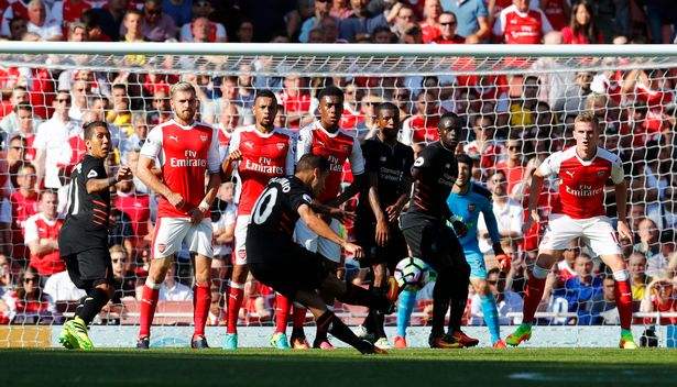 Εύκολη νίκη για την Άρσεναλ