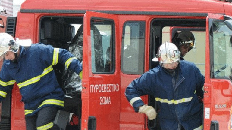 Τραυματίστηκε γυναίκα που έπεσε σε φρεάτιο