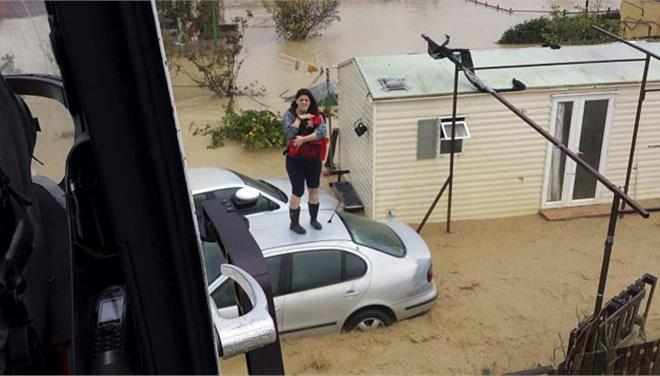 Δύο νεκροί από τις πλημμύρες στην Ισπανία