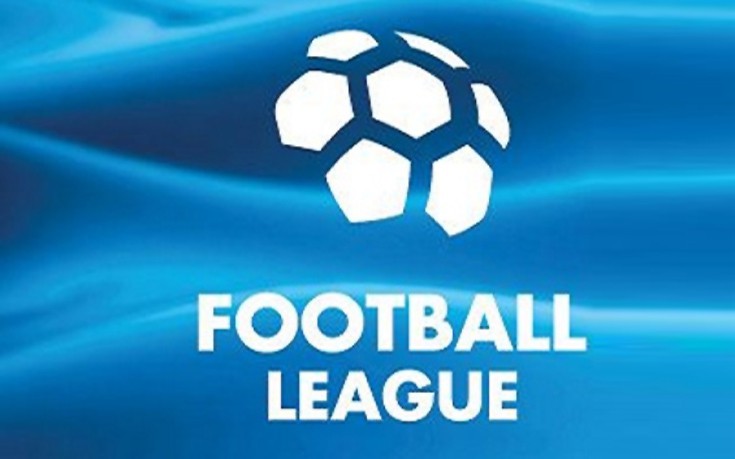 Να στείλουν τη Football League στα δικαστήρια απειλούν υπάλληλοι