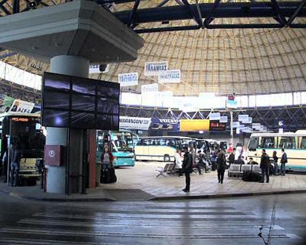 Προσπάθησε να μεταφέρει με… ΚΤΕΛ 13 μη νόμιμους μετανάστες