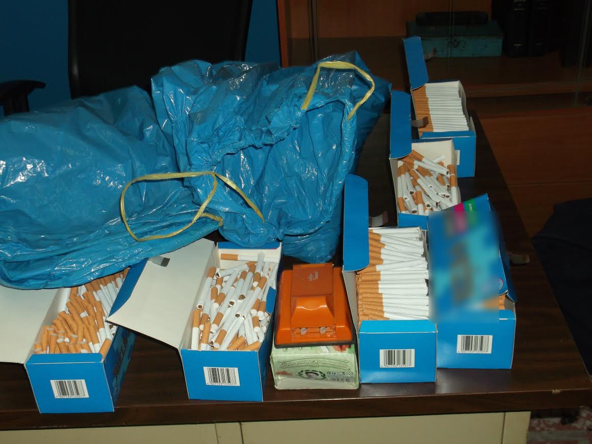 Συνελήφθησαν με 1.158 τσιγάρα και λαθραίο καπνό