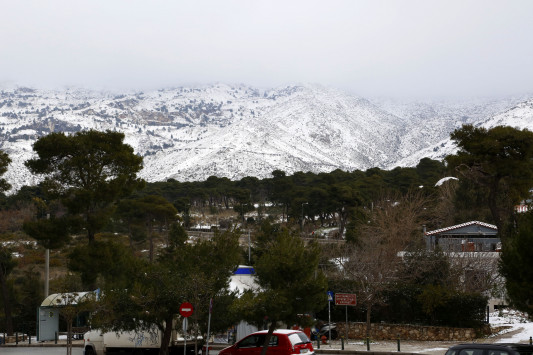 Χιονιάς "εξπρές" από το απόγευμα - Μεγάλη πτώση της θερμοκρασίας