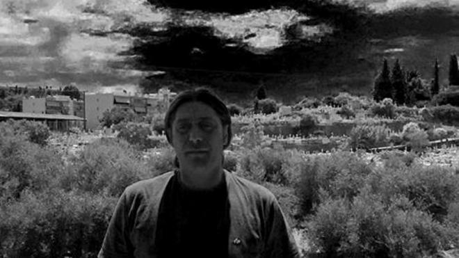 Στον ελαιώνα