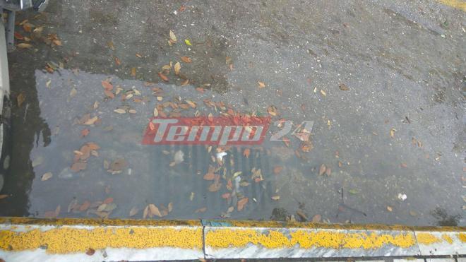 Περιμένουμε κακοκαιρία, αλλά τα φρεάτια είναι... βουλωμένα στους κεντρικούς δρόμους της Πάτρας - ΔΕΙΤΕ ΦΩΤΟΓΡΑΦΙΕΣ