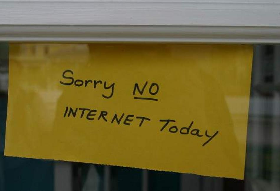 Χωρίς ίντερνετ για πέντε ημέρες στα Ζαρουχλέικα