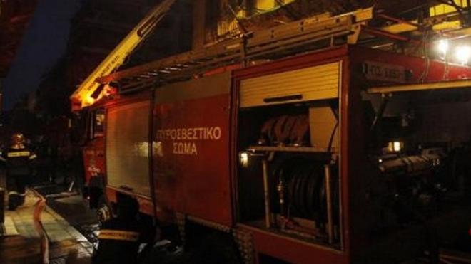 Τραγωδία τα ξημερώματα - Νεκρή εντοπίστηκε ηλικιωμένη μετά από φωτιά σε διαμέρισμα