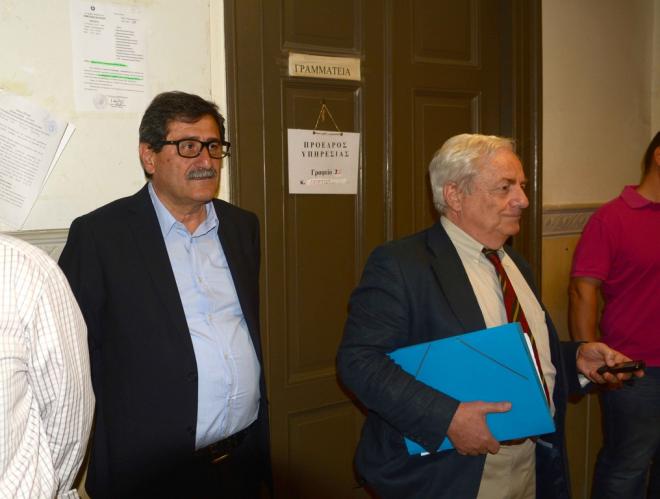 Τρίωρη στάση εργασίας σήμερα από Δασκάλους και Νηπιαγωγούς - Θα συμπαρασταθούν στο Δήμαρχο Πατρέων