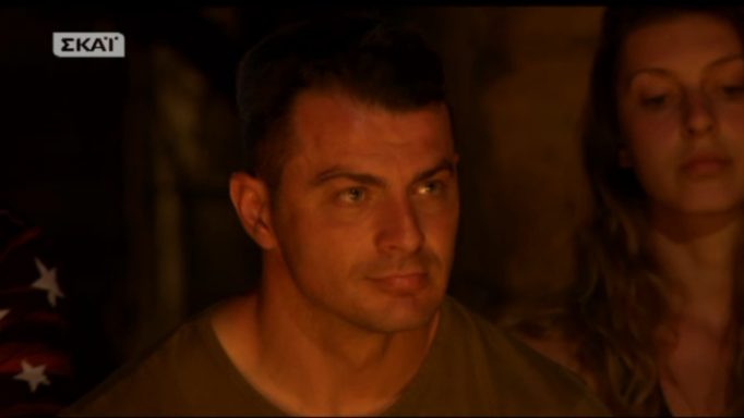 Survivor: Τον έδιωξαν από την ομάδα και τους “κάρφωσε” …στεγνά! ΒΙΝΤΕΟ