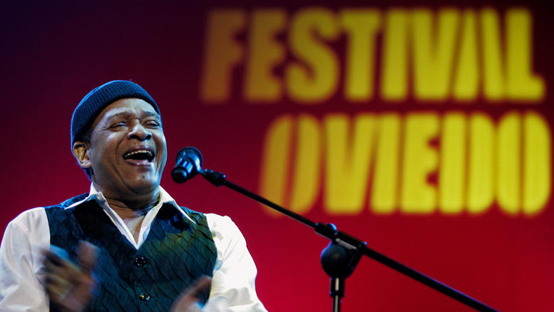 Απεβίωσε ο Αλ Τζάρρο, ο θρύλος της αμερικανικής τζαζ