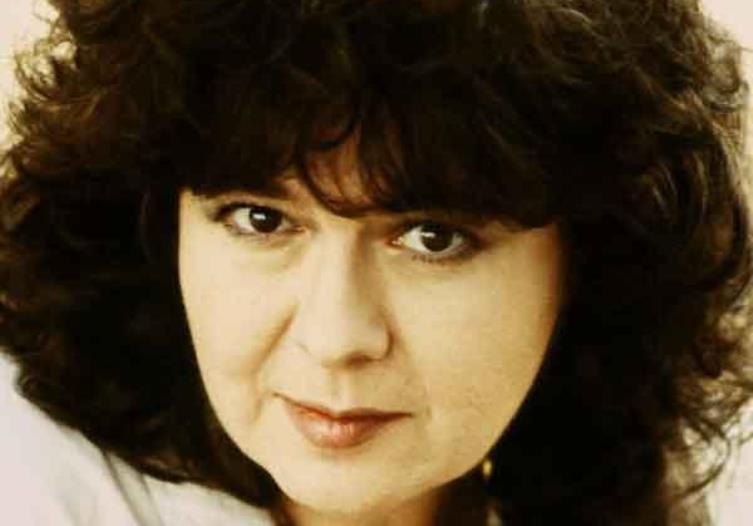 Δύσκολες στιγμές για την Αρλέτα - Νοσηλεύεται σε κρίσιμη κατάσταση