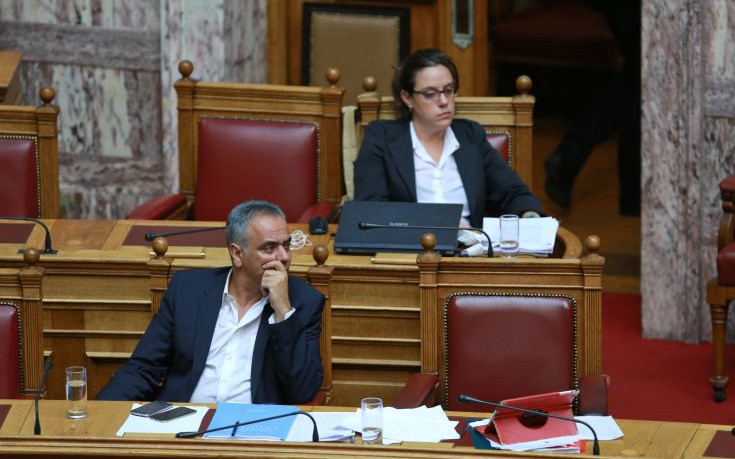 Π. Σκουρλέτης: Ξεκινά ο διάλογος για την άρση της ομηρίας χιλιάδων συμβασιούχων