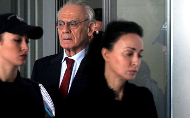 Βίκυ Σταμάτη: Ο άνδρας μου είπε ότι ο Σημίτης είναι «νονός», ο Παπανδρέου έχει σκοπό να μας εξοντώσει