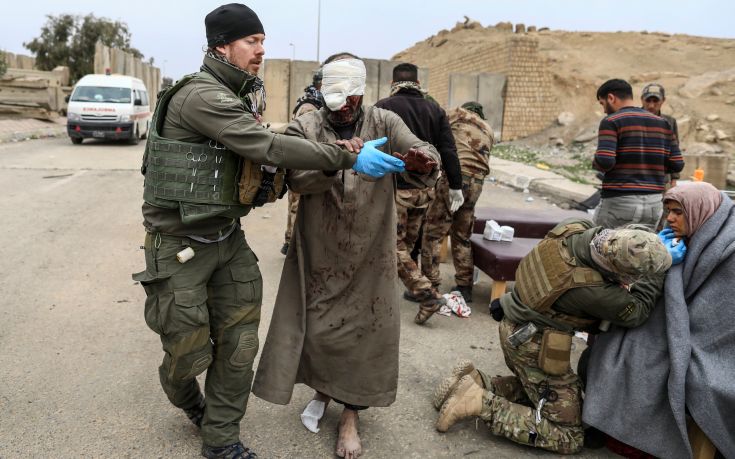 Έρευνα για τον θάνατο αμάχων από αεροπορικές επιδρομές στη Μοσούλη