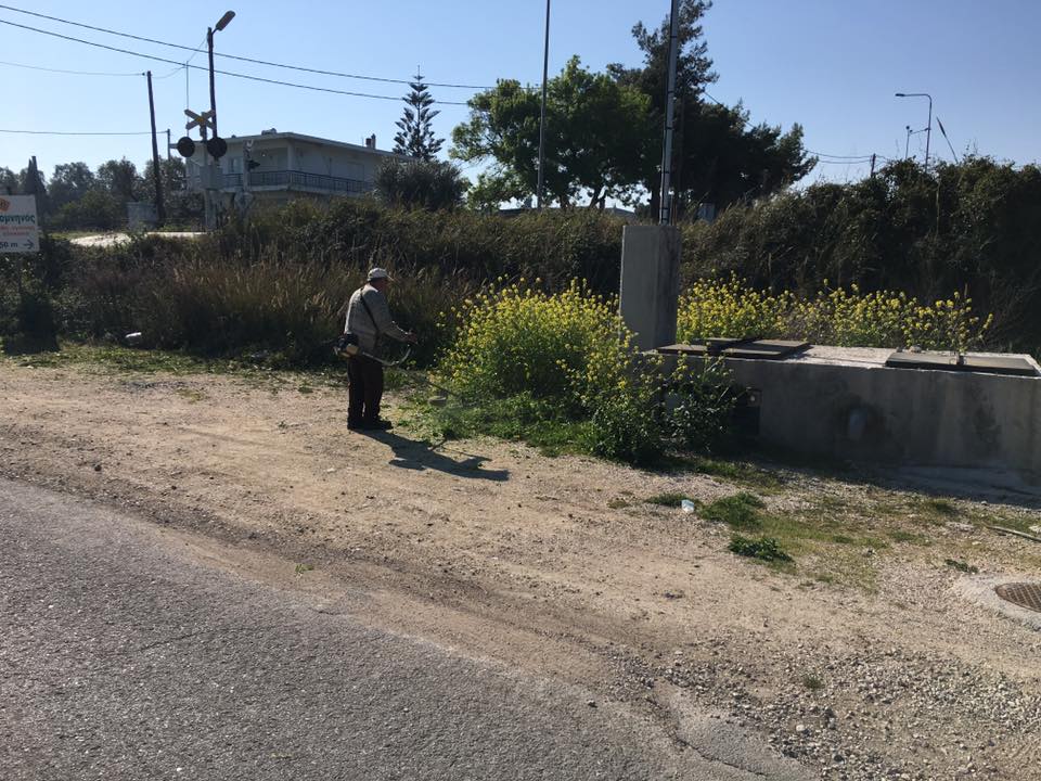 Πατρών – Πύργου: Ανύπαρκτη η Περιφέρεια! Και φέτος τα επικίνδυνα σημεία καθαρίζει ο Σύλλογος «Πείρος» – ΦΩΤΟ