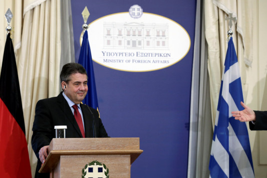 Γκάμπριελ για τον Ντάισελμπλουμ: Και οι πολιτικοί λένε βλακείες - ΒΙΝΤΕΟ