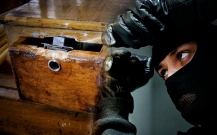 Αχαΐα: Πυρκαγιά στην περιοχή Μπατζέικα, κοντά στο Καλέντζι (ΝΕΟΤΕΡΑ)