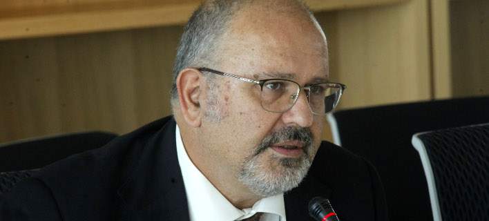 Ξυδάκης κατά ΕΡΤ: Είναι τραγική και τριτοκοσμική - Εξευτελισμένοι και μισογύνηδες οι δημοσιογράφοι