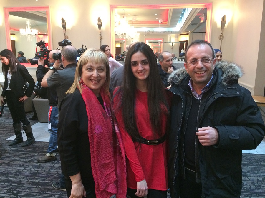 Περήφανη πρωτιά για την 26χρονη Εμμανουέλα Λαμπροπούλου - Βάζει πλώρη για την Καναδική Βουλή