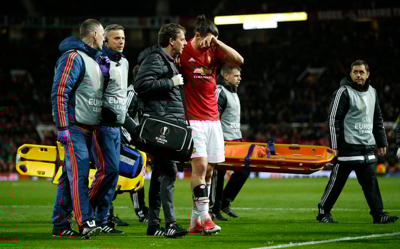 Νοκ άουτ ως το τέλος της σεζόν ο Ζλάταν Ιμπραΐμοβιτς