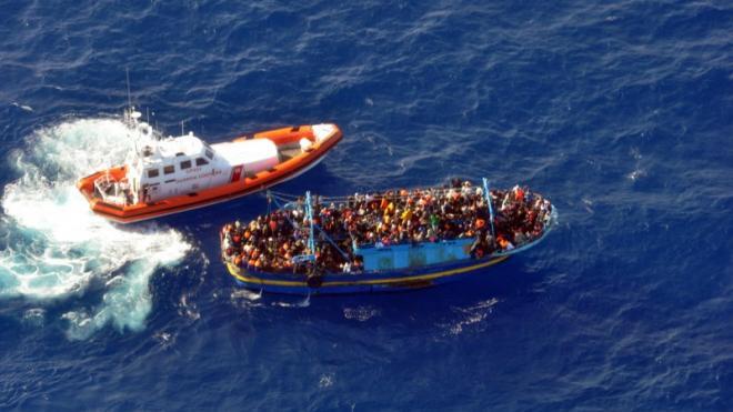 Νέο ναυάγιο στη Λιβύη - Αγνοούνται 100 μετανάστες